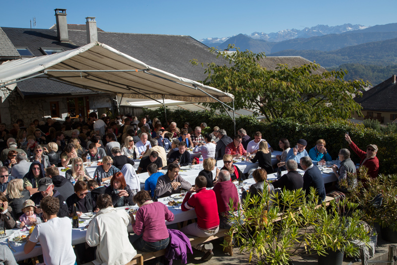 Portes-Ouvertes-Grisard-repas.jpg